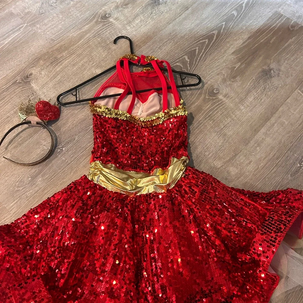 dance costume - Picture 2 of 3